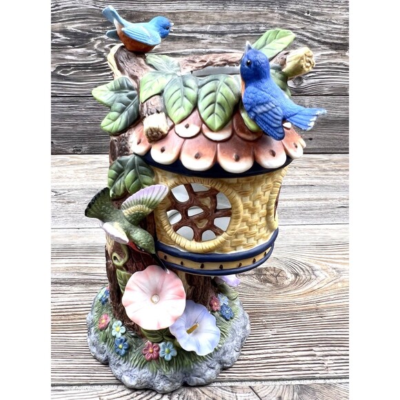 PartyLite Porcelain Treetop Inn P7320 Retired Birdhouse Bluebird Morning Glories - Picture 1 of 12